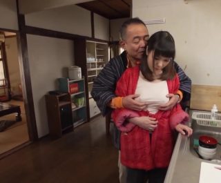 XXX trên chính cái lỗ ấy